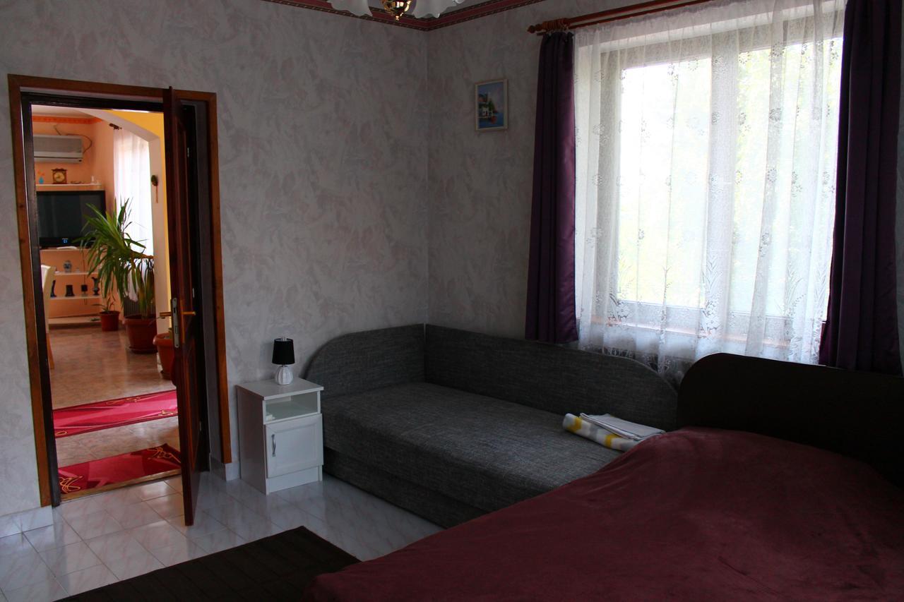 Ibolya Apartmanok Fonyód Kültér fotó