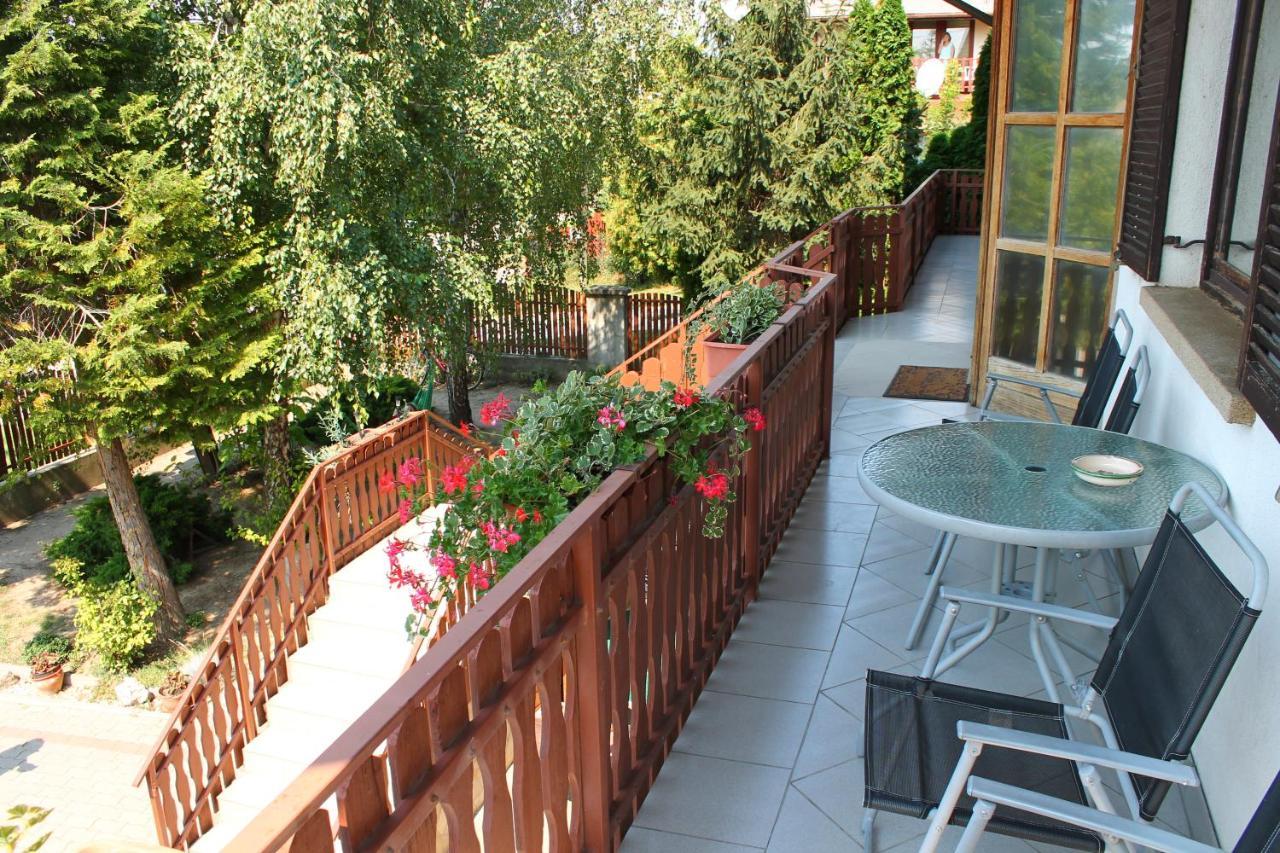 Ibolya Apartmanok Fonyód Kültér fotó